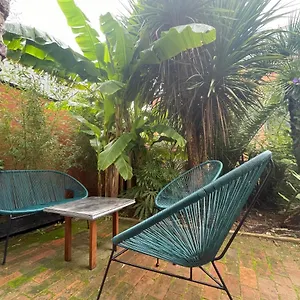 La Petite Maison Dans La Jungle Chartres-de-Bretagne